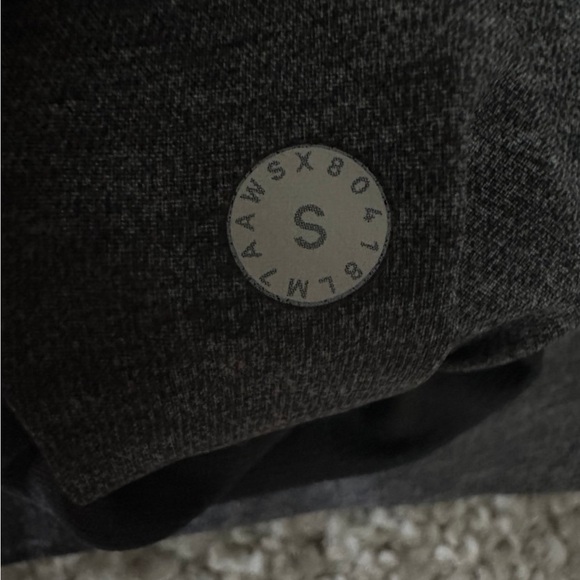 Lululemon T.H.E. Short *Linerless 9" Updated Heathered Texture Printed Greyt Dee - Picture 3 of 4